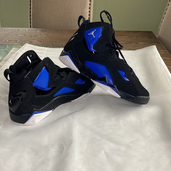 Jordan 7 True Flights (GS). Slightly used - Picture 3 of 7